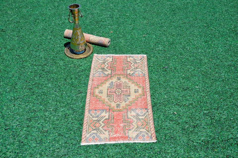 Handmade Turkish Vintage small area rug doormat for home decor, bathroom rug, area oushak rug bathroom mat kitchen kilim rug, rug 3.2X1.6, 665878