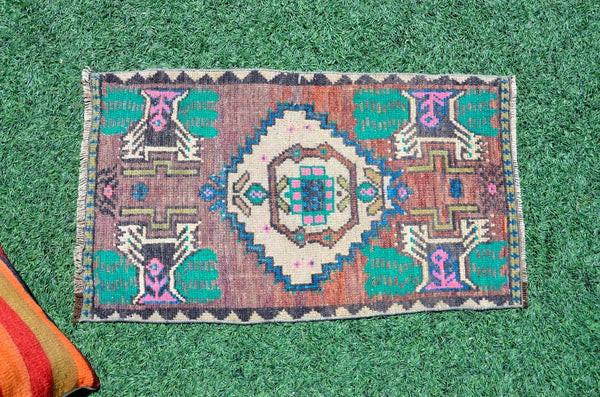 Handmade Turkish Vintage small area rug doormat for home decor, bathroom rug, area oushak rug bathroom mat kitchen kilim rug, rug 3.2x1.9, 665958