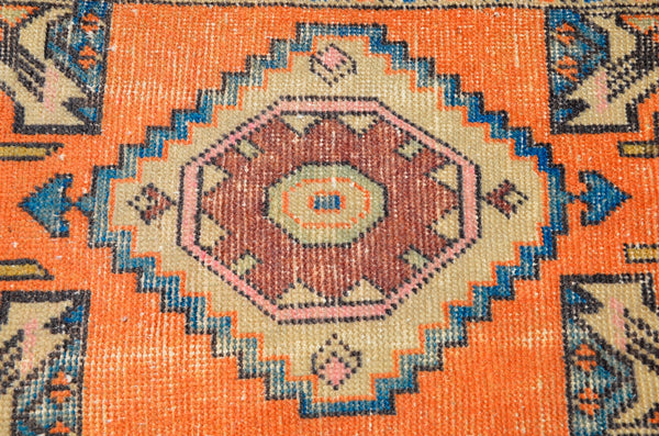 Natural Turkish Vintage small area rug doormat for home decor, bathroom rug, area oushak rug bathroom mat kitchen rug kilim rug, rug 3X1.4, 665960