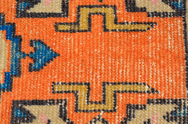 Natural Turkish Vintage small area rug doormat for home decor, bathroom rug, area oushak rug bathroom mat kitchen rug kilim rug, rug 3X1.4, 665960