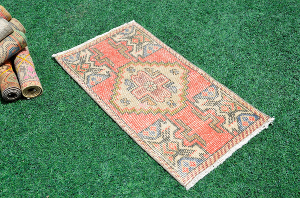 Handmade Turkish Vintage small area rug doormat for home decor, bathroom rug, area oushak rug bathroom mat kitchen kilim rug, rug 3x1.6, 665966