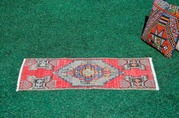 Handmade Turkish Vintage small area rug doormat for home decor, bathroom rug, area oushak rug bathroom mat kitchen kilim rug, rug 3x1.5, 665993