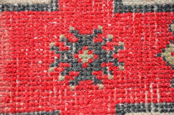 Natural Turkish Vintage small area rug doormat for home decor, bathroom rug, area oushak rug bathroom mat kitchen rug kilim rug, rug 3.1X1.5, 665995