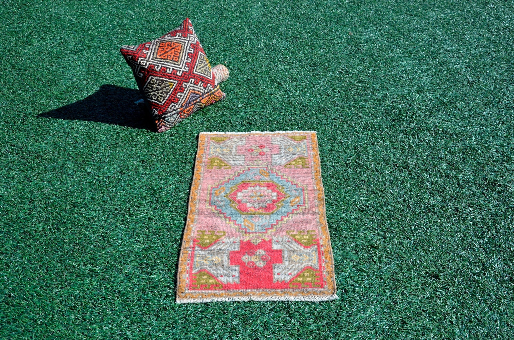 Natural Turkish Vintage small area rug doormat for home decor, bathroom rug, area oushak rug bathroom mat kitchen rug kilim rug, rug 3.1X1.6, 665997
