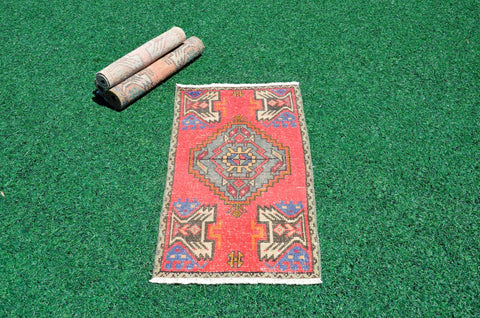 Handmade Turkish Vintage small area rug doormat for home decor, bathroom rug, area oushak rug bathroom mat kitchen kilim rug, rug 3x1.6, 666508