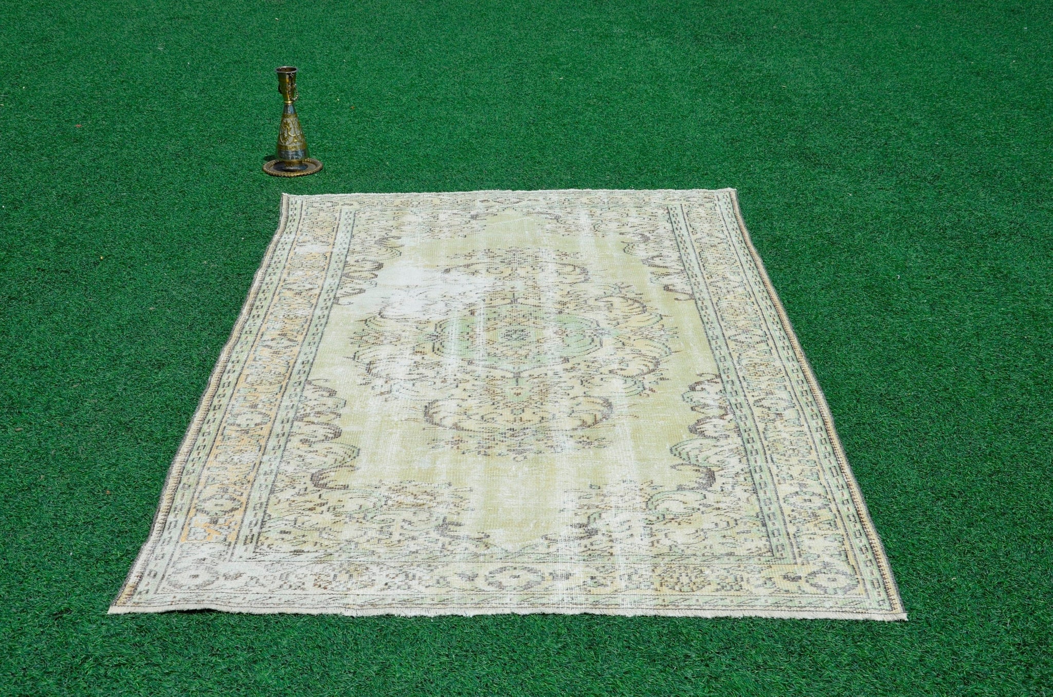 Unique Turkish large Vintage rug for home decor, oversize rug, area rug oushak rug boho rug bedroom kitchen rug  kilim rug, rugs 6x9, 666243