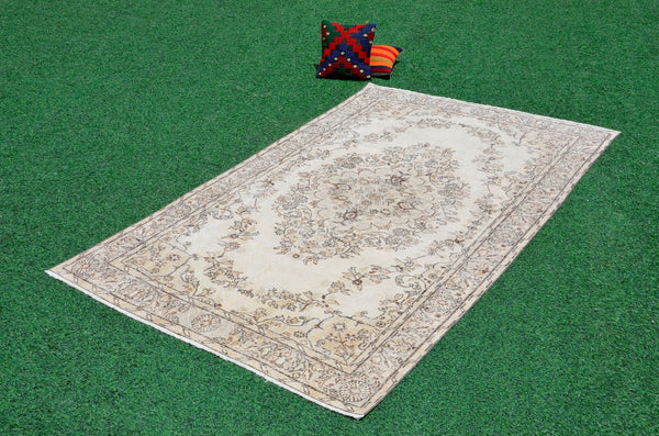 Handmade Turkish large Vintage rug for home decor, oversize rug, area rug oushak rug boho rug bedroom rug kitchen rug  kilim rug, rugs 5x9, 666250
