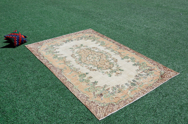 Natural Turkish large Vintage rug for home decor, oversize rug, area rug oushak rug boho rug bedroom rug kitchen rug  kilim rug, rugs 6x10, 666256