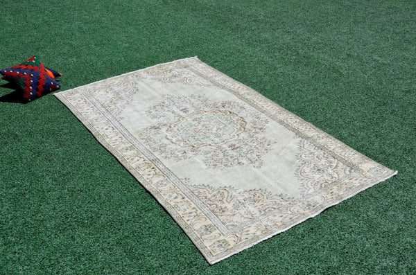Turkish Handmade large Vintage rug for home decor, oversize rug, area rug oushak rug boho rug bedroom rug kitchen rug  kilim rug, rugs 5x9, 666265
