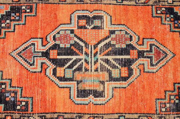 Vintage Handmade Turkish small area rug doormat for home decor, bathroom rug, area rug bathroom mat kitchen rug  kilim rug, rug 2.9X1.3, 665753