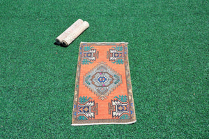 Turkish Handmade Vintage small area rug doormat for home decor, bathroom rug, area oushak rug bathroom mat kitchen kilim rug, rug 3.1x1.5, 665754