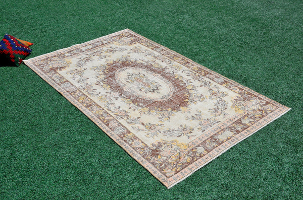 Unique Turkish large Vintage rug for home decor, oversize rug, area rug oushak rug boho rug bedroom kitchen rug  kilim rug, rugs 6x9, 666287