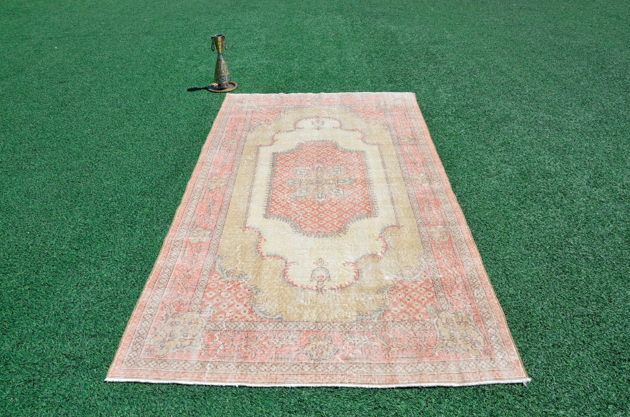 Unique Turkish large Vintage rug for home decor, oversize rug, area rug oushak rug boho rug bedroom kitchen rug  kilim rug, rugs 5x9, 666471