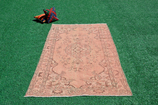 Stained Handmade Turkish Vintage rug for home decor, oversize rug, area rug oushak rug boho rug bedroom rug kitchen rug  kilim rug, rugs 5x9, 666478