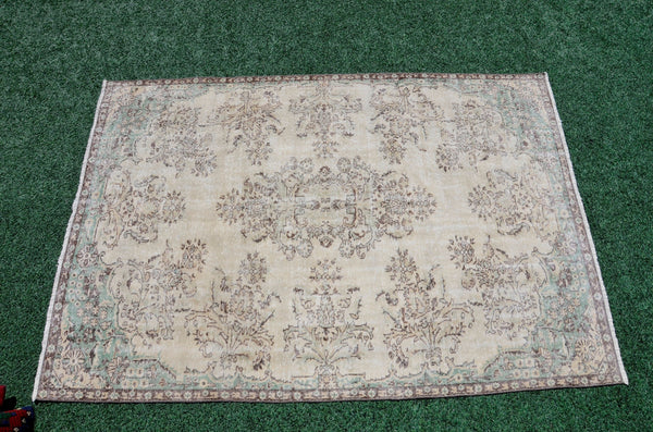 Unique Turkish large Vintage rug for home decor, oversize rug, area rug oushak rug boho rug bedroom kitchen rug  kilim rug, rugs 6x9, 666483