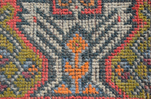 Unique Turkish Vintage small area rug doormat for home decor, bathroom rug, area oushak rug bathroom mat kitchen rug  kilim rug, rug 3.1x1.6, 665809