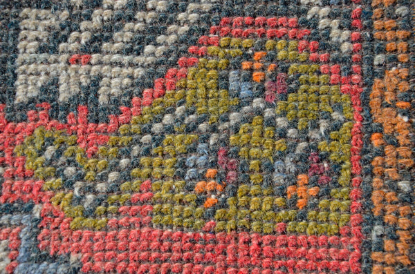 Unique Turkish Vintage small area rug doormat for home decor, bathroom rug, area oushak rug bathroom mat kitchen rug  kilim rug, rug 3.1x1.6, 665809