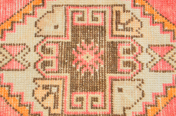 Vintage Handmade Turkish small area rug doormat for home decor, bathroom rug, area oushak rug bathroom mat kitchen kilim rug, rug 3.1X1.5, 665818