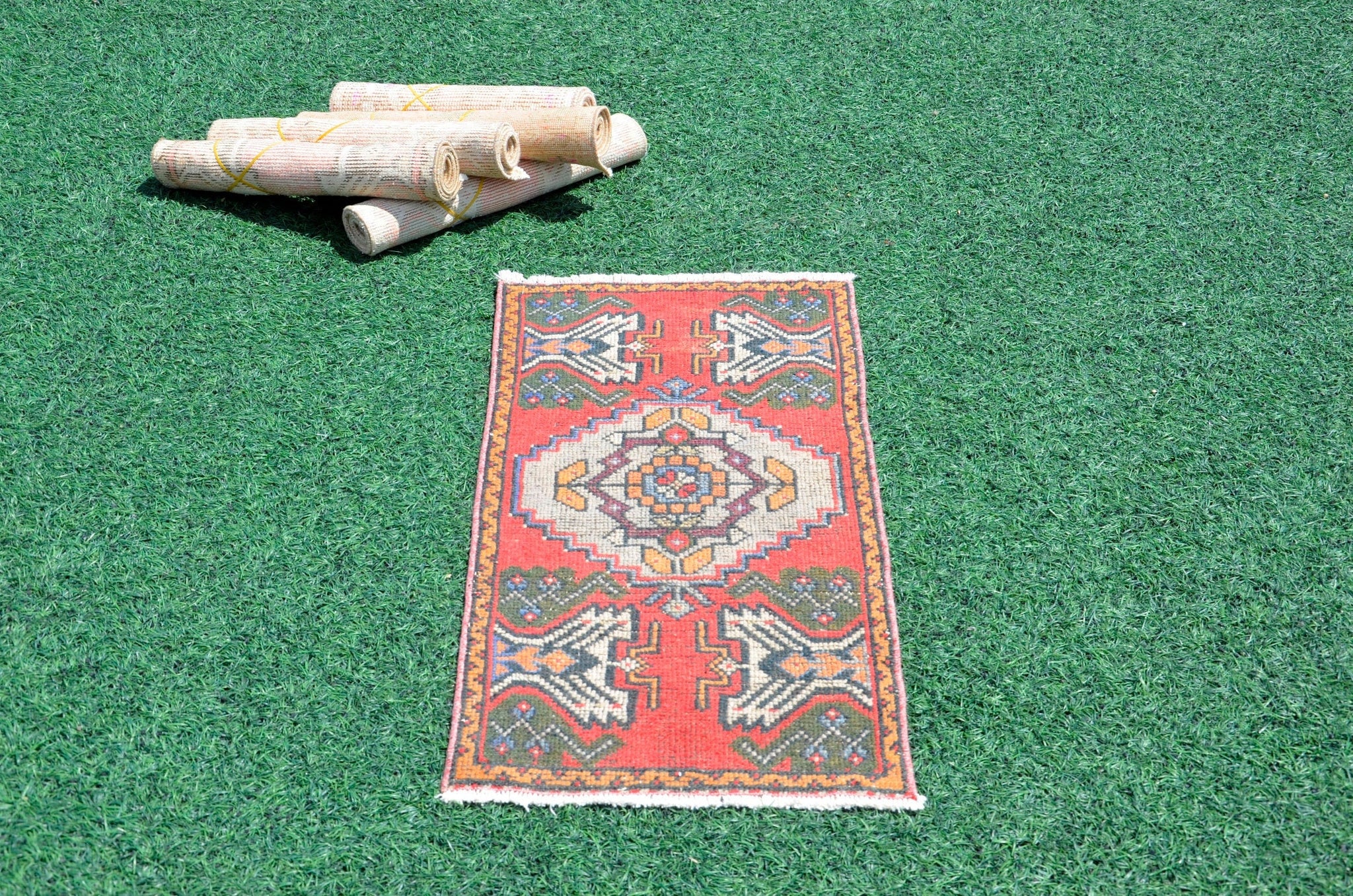 Handmade Turkish Vintage small area rug doormat for home decor, bathroom rug, area oushak rug bathroom mat kitchen kilim rug, rug 3X1.6, 665820