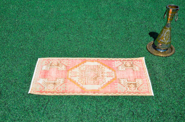 Natural Turkish Vintage small area rug doormat for home decor, bathroom rug, area oushak rug bathroom mat kitchen rug kilim rug, rug 3.1X1.5, 665827