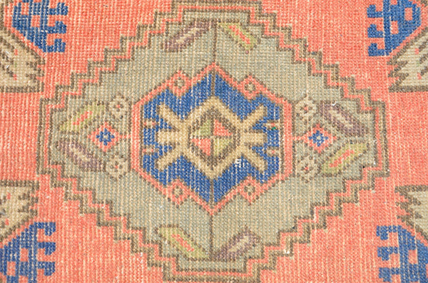 Turkish Handmade Vintage small area rug doormat for home decor, bathroom rug, area oushak rug bathroom mat kitchen kilim rug, rug 3.4x1.6, 665841