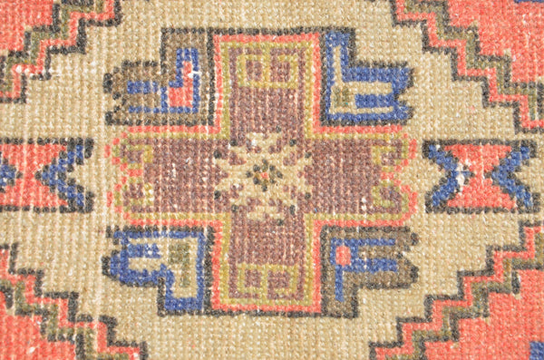 Handmade Turkish Vintage small area rug doormat for home decor, bathroom rug, area oushak rug bathroom mat kitchen kilim rug, rug 2.8X1.4, 665843