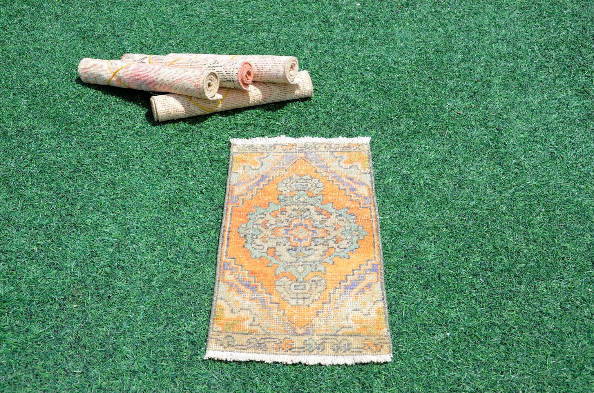 Turkish Handmade Vintage small area rug doormat for home decor, bathroom rug, area oushak rug bathroom mat kitchen kilim rug, rug 2.5x1.3, 665845