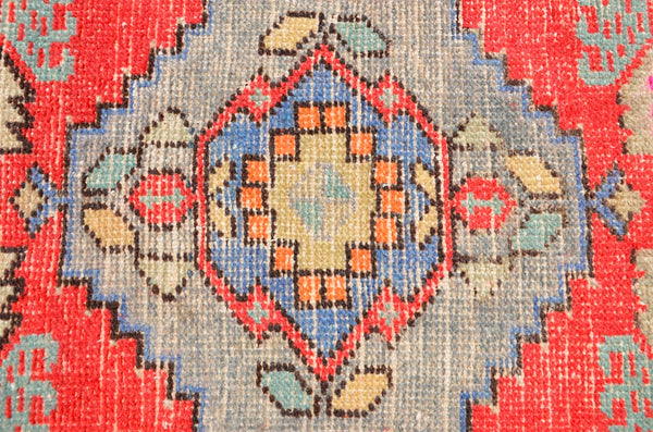 Handmade Turkish Vintage small area rug doormat for home decor, bathroom rug, area oushak rug bathroom mat kitchen kilim rug, rug 3.1X1.5, 665847
