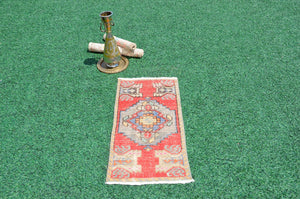 Handmade Turkish Vintage small area rug doormat for home decor, bathroom rug, area oushak rug bathroom mat kitchen kilim rug, rug 3.1X1.5, 665847