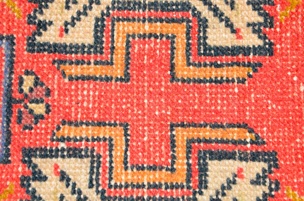 Vintage Handmade Turkish small area rug doormat for home decor, bathroom rug, area rug bathroom mat kitchen kilim rug, rug 3.3X1.6, 665850
