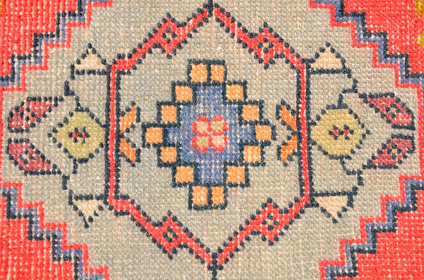 Vintage Handmade Turkish small area rug doormat for home decor, bathroom rug, area rug bathroom mat kitchen kilim rug, rug 3.3X1.6, 665850