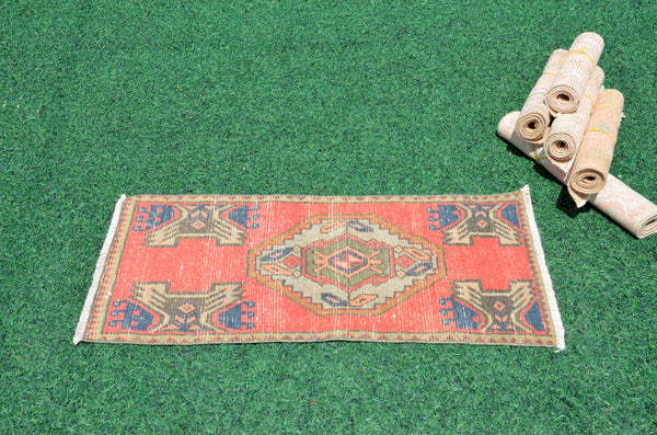 Handmade Turkish Vintage small area rug doormat for home decor, bathroom rug, area oushak rug bathroom mat kitchen kilim rug, rug 3.1X1.5, 665855