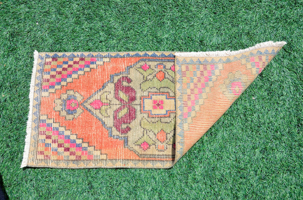 Natural Turkish Vintage small area rug doormat for home decor, bathroom rug, area oushak rug bathroom mat kitchen rug kilim rug, rug 3.3X1.5, 665924