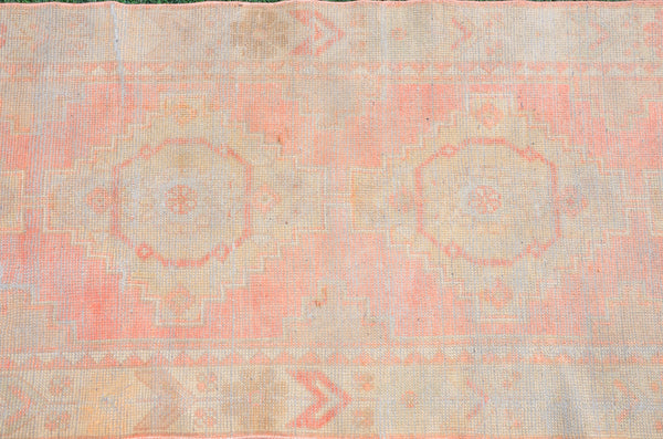 Unique Vintage Turkish runner rug for home decor, area rug, Anatolian oushak rug boho rug bedroom rug kitchen rug kilim, 9'6"x2'6", 666428