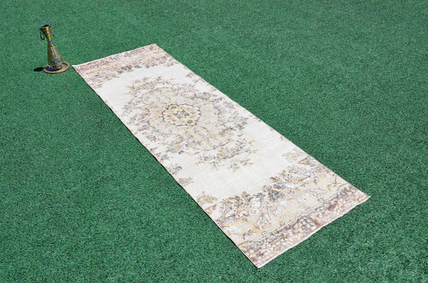 Turkish Handmade Vintage runner rug for home decor, area rug, Anatolian oushak rug boho rug kitchen rug  bathroom rug kilim, 10'2" x 3'1", 666429