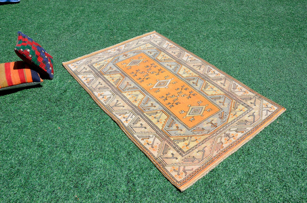 Turkish Vintage Anatolian rug for home decor, area rug, oushak rug boho rug bedroom rug kitchen rug bathroom rug kilim, rugs 4x5, 666387