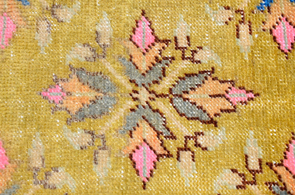 Turkish Handmade Vintage runner rug for home decor, area rug, Anatolian oushak rug boho rug kitchen rug  bathroom rug kilim, 9'8" x 3'4", 666426