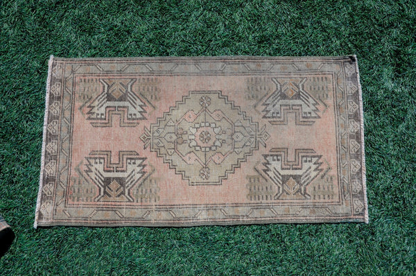 Vintage Handmade Turkish small area rug doormat for home decor, bathroom rug, area oushak rug bathroom mat kitchen kilim rug, rug 3.2X1.7, 665469