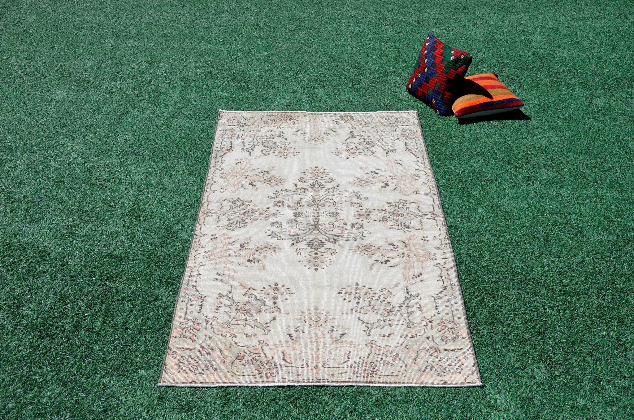 Handmade Natural oushak Turkish rug for home decor, Vintage rug, area rug boho rug bedroom rug kitchen rug bathroom rug kilim rugs, rugs 4x7, 666366