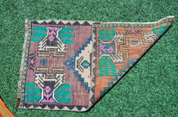 Handmade Turkish Vintage small area rug doormat for home decor, bathroom rug, area oushak rug bathroom mat kitchen kilim rug, rug 3.2x1.9, 665958