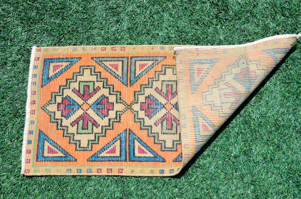 Handmade Turkish Vintage small area rug doormat for home decor, bathroom rug, area oushak rug bathroom mat kitchen kilim rug, rug 3.2X1.5, 665969