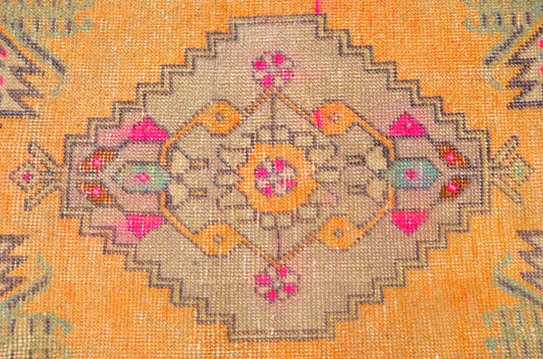 Handmade Turkish Vintage small area rug doormat for home decor, bathroom rug, area oushak rug bathroom mat kitchen kilim rug, rug 3.4x1.6, 665971