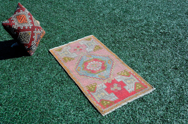 Natural Turkish Vintage small area rug doormat for home decor, bathroom rug, area oushak rug bathroom mat kitchen rug kilim rug, rug 3.1X1.6, 665997