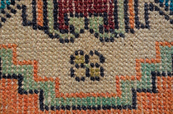 Natural Turkish Vintage small area rug doormat for home decor, bathroom rug, area oushak rug bathroom mat kitchen rug kilim rug, rug 3.2X1.4, 666000