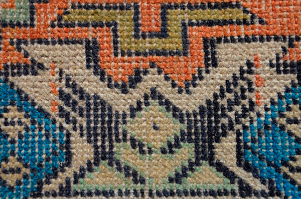 Natural Turkish Vintage small area rug doormat for home decor, bathroom rug, area oushak rug bathroom mat kitchen rug kilim rug, rug 3.2X1.4, 666000