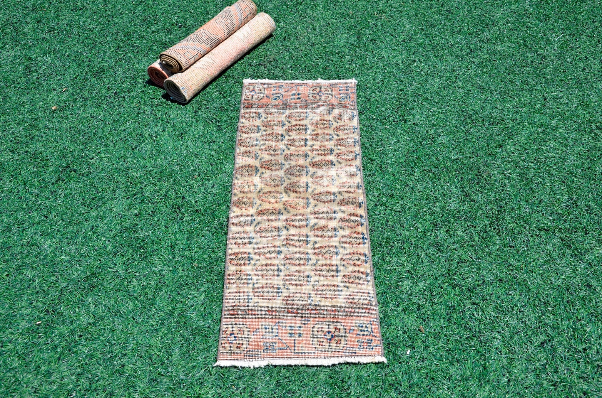 Handmade Turkish Vintage small area rug doormat for home decor, bathroom rug, area oushak rug bathroom mat kitchen kilim rug, rug 3.4x1.2, 666036