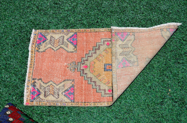 Handmade Turkish Vintage small area rug doormat for home decor, bathroom rug, area oushak rug bathroom mat kitchen kilim rug, rug 3.5x1.7, 666506