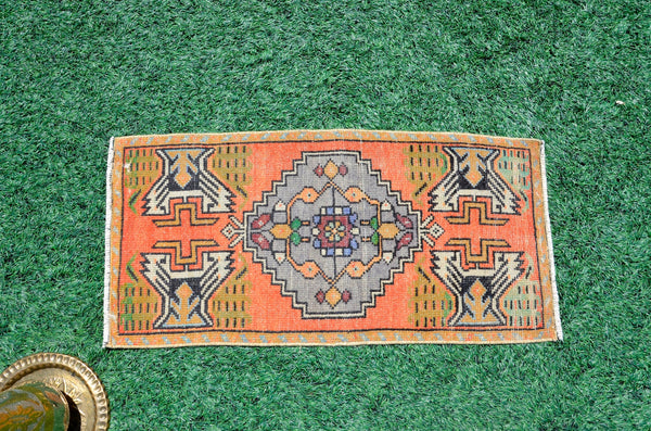 Handmade Turkish Vintage small area rug doormat for home decor, bathroom rug, area oushak rug bathroom mat kitchen kilim rug, rug 3.3x1.6, 666526