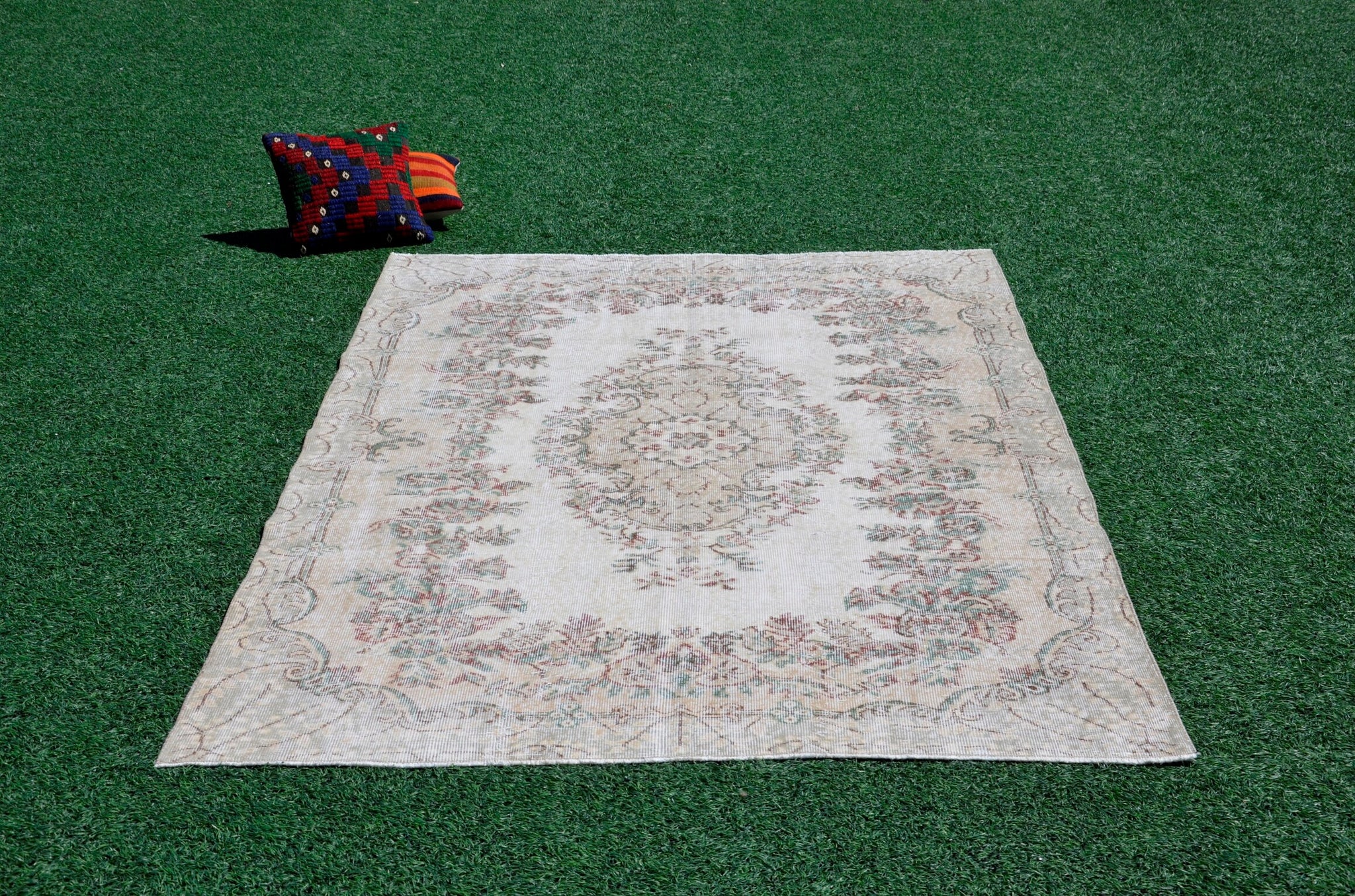 Turkish Handmade large Vintage rug for home decor, oversize rug, area rug oushak rug boho rug bedroom rug kitchen rug  kilim rug, rugs 5x8, 666227
