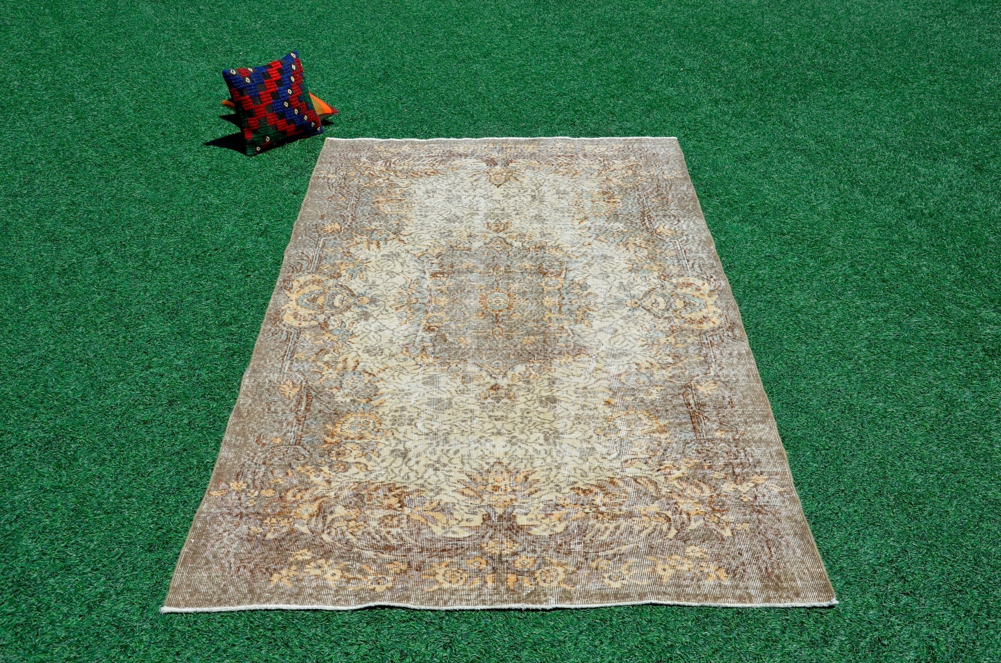Unique Turkish large Vintage rug for home decor, oversize rug, area rug oushak rug boho rug bedroom kitchen rug  kilim rug, rugs 5x9, 666279